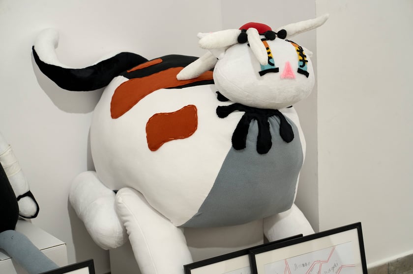 W Mia Art Gallery na placu Solnym 11 można oglądać jedyne w swoim rodzaju pluszaki w rozmiarze XXXL. Zaprojektowały je dzieci.