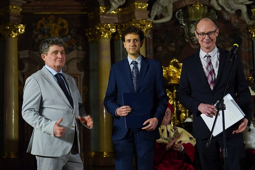 Powiększ obraz: Uroczystość wręczania stypendiów doktorantom – laureatom Studenckiego Programu Stypendialnego w Auli Leopoldina.