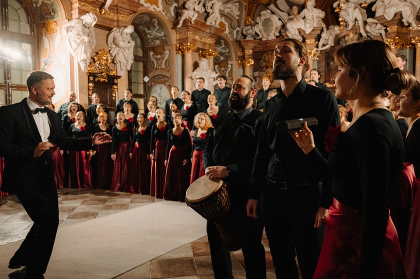 Powiększ obraz: Chór Politechniki Poznańskiej "Volantes Soni". Zdjęcie z poprzedniej edycji Festiwalu.