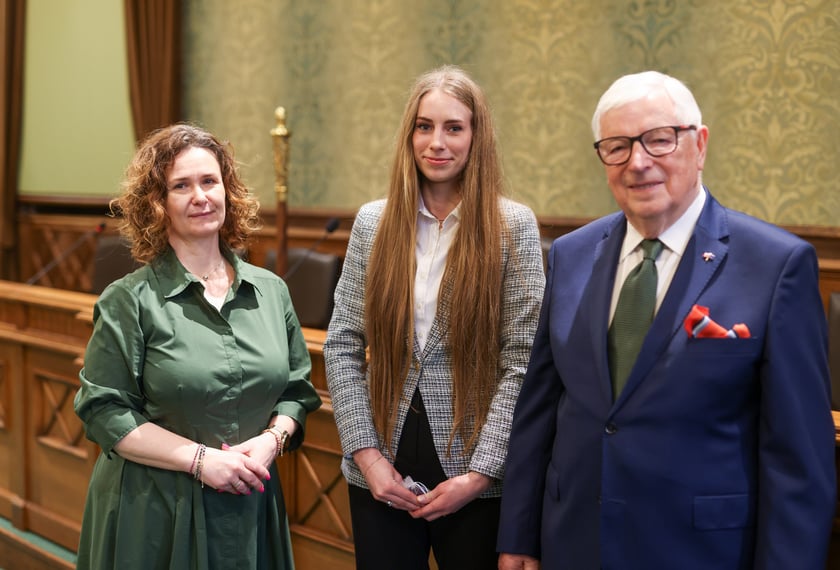 Uroczystość wręczenia miejskich stypendiów w Ratuszu - 25 marca