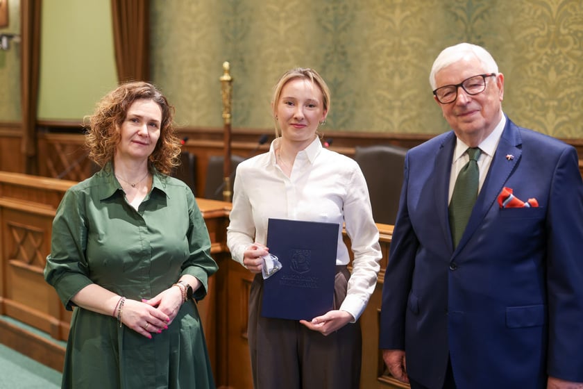 Uroczystość wręczenia miejskich stypendiów w Ratuszu - 25 marca