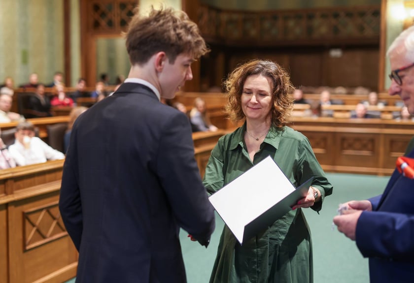 Uroczystość wręczenia miejskich stypendiów w Ratuszu - 25 marca