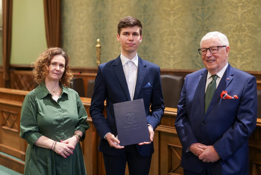 Uroczystość wręczenia miejskich stypendiów w Ratuszu - 25 marca