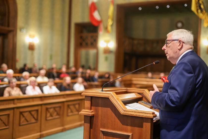 Uroczystość wręczenia miejskich stypendiów w Ratuszu - 25 marca