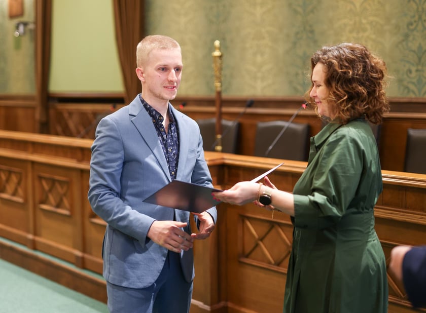 Uroczystość wręczenia miejskich stypendiów w Ratuszu - 25 marca