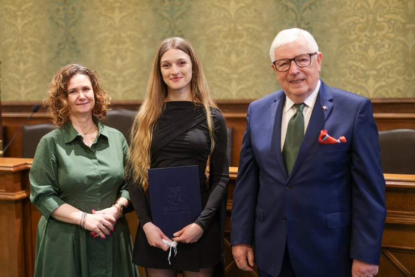 Uroczystość wręczenia miejskich stypendiów w Ratuszu - 25 marca