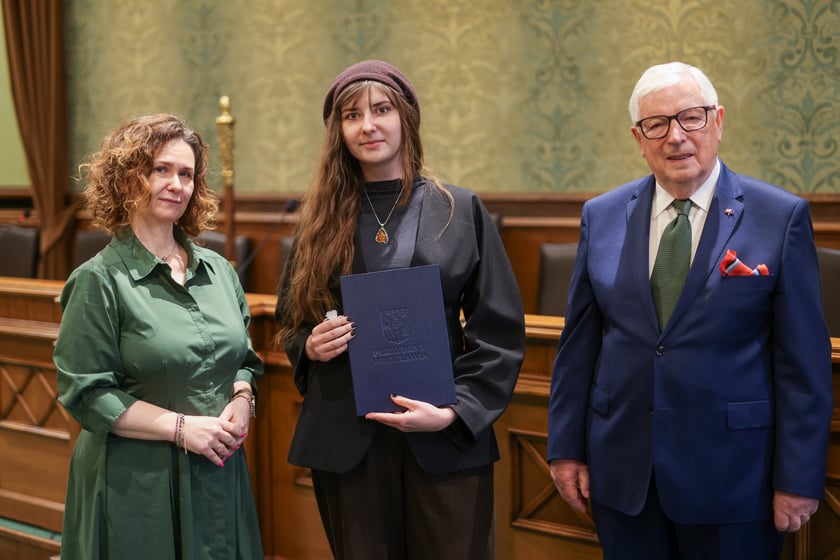 Uroczystość wręczenia miejskich stypendiów w Ratuszu - 25 marca