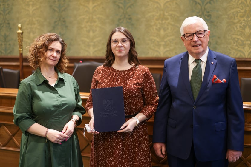 Uroczystość wręczenia miejskich stypendiów w Ratuszu - 25 marca