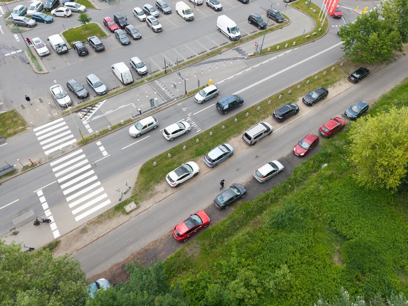 Od 1 czerwca obowiązują opłaty za parkowanie pod centrum handlowym Magnolia Park