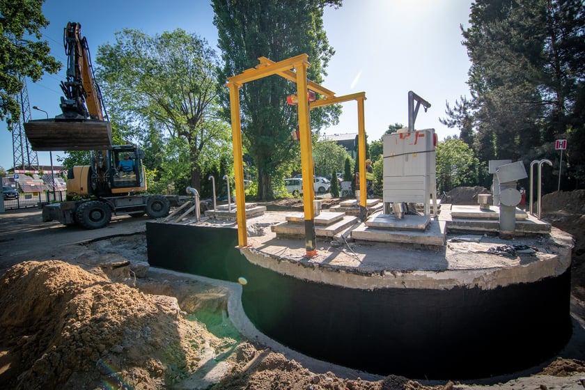 Modernizacja i rozbudowa sieci kanalizacyjnej i wodociągowej w rejonie ul. Kwidzyńskiej na Kowalach.