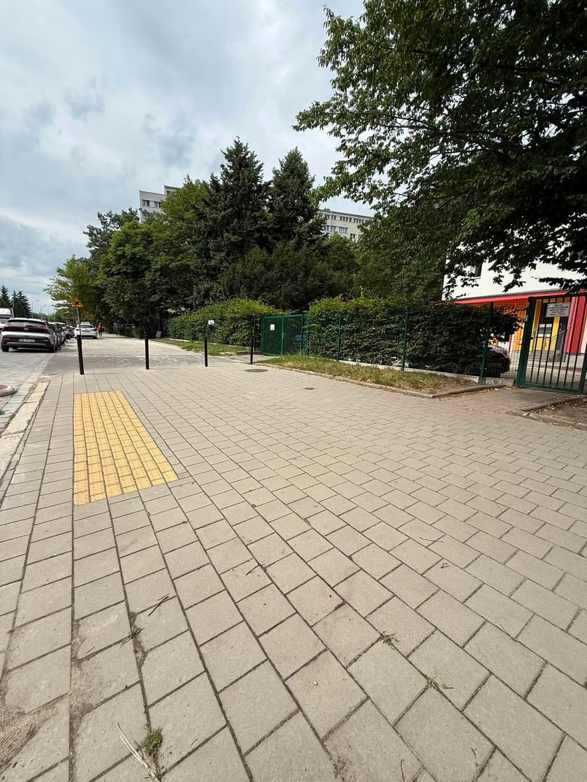 Wyremontowany chodnik na ul. Niedźwiedziej
