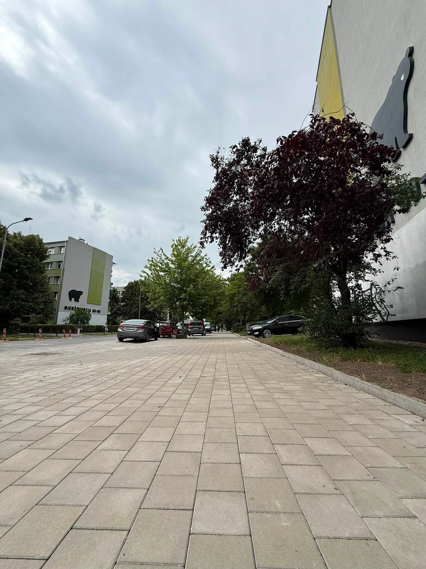Wyremontowany chodnik na ul. Niedźwiedziej