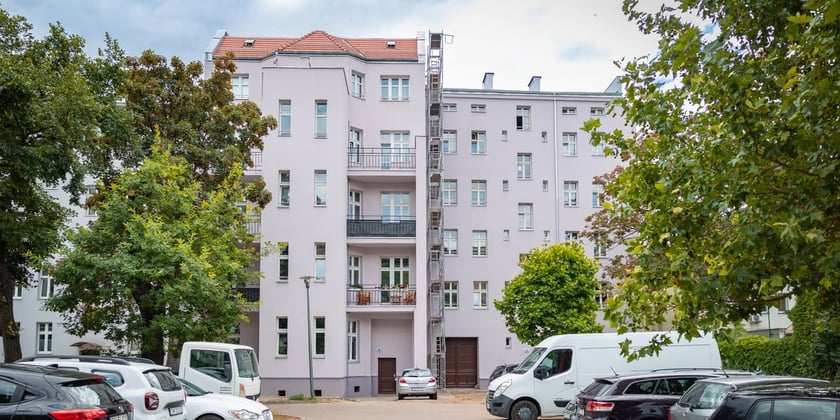 Kamienica przy Placu Strzeleckim po remoncie, lipiec 2026 r.