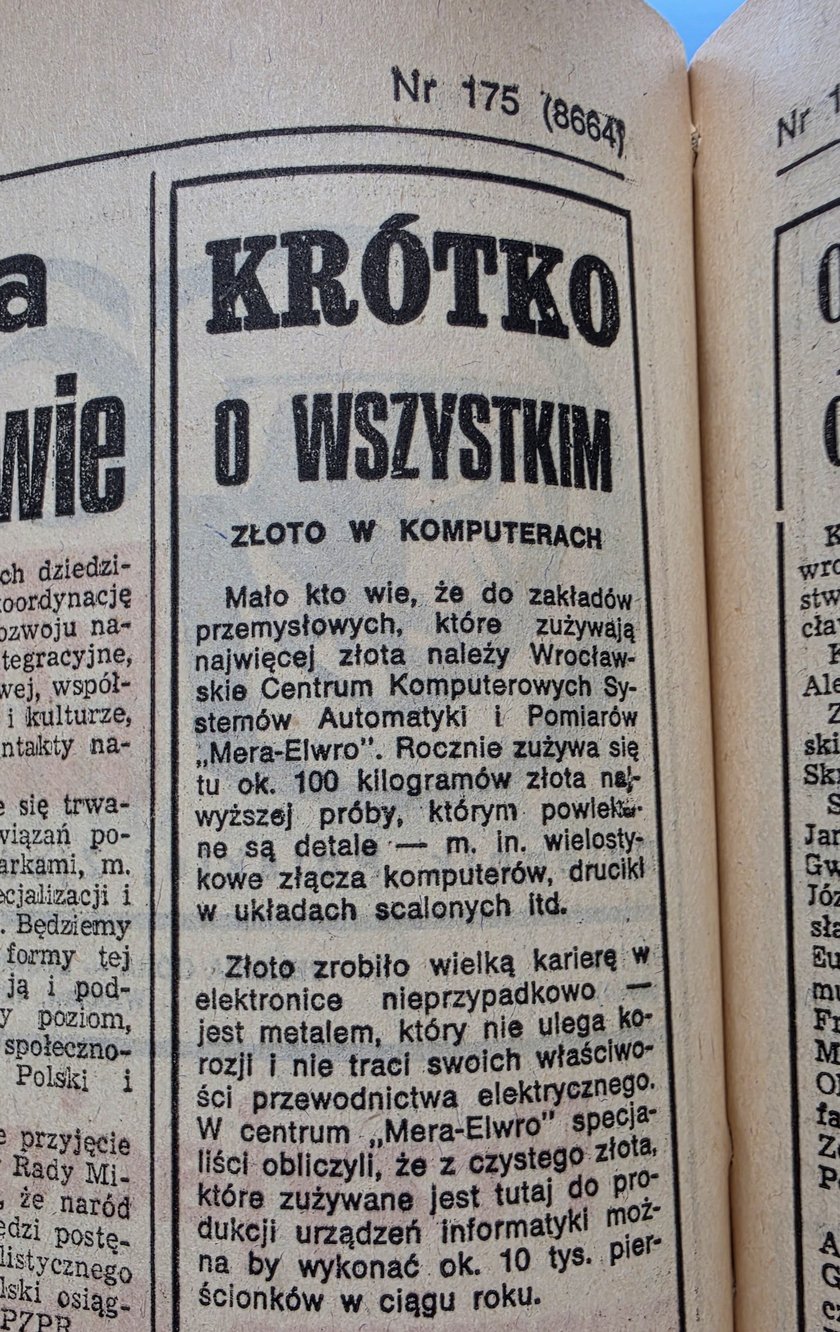 <p>Wrocławska prasa z lat siedemdziesiątych XX wieku, Gazeta Robotnicza</p>