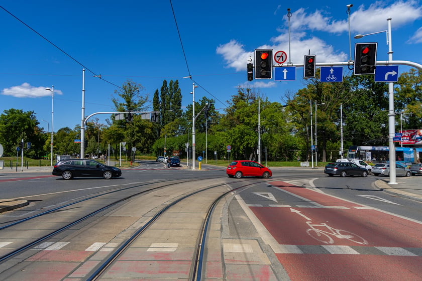 Skrzyżowanie ulic Suchej, Pułaskiego, Hubskiej i Dyrekcyjnej.