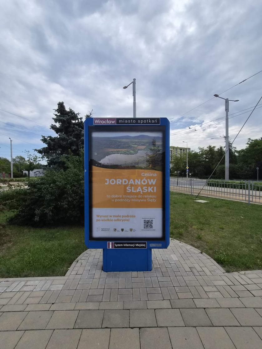 Plakat promujący Perły Aglomeracji Wrocławskiej