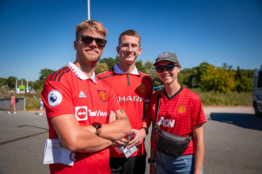 Kibice idą na Super Mecz Manchester United - AC Milan, 15 sierpnia 2026 r.