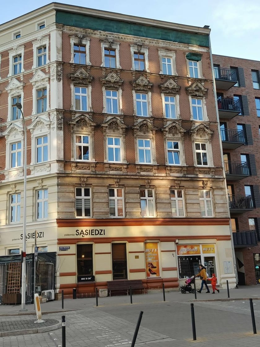 Remont kamienicy wspólnotowej przy ul. Wrocławczyka 37 na osiedlu Plac Grunwaldzki.