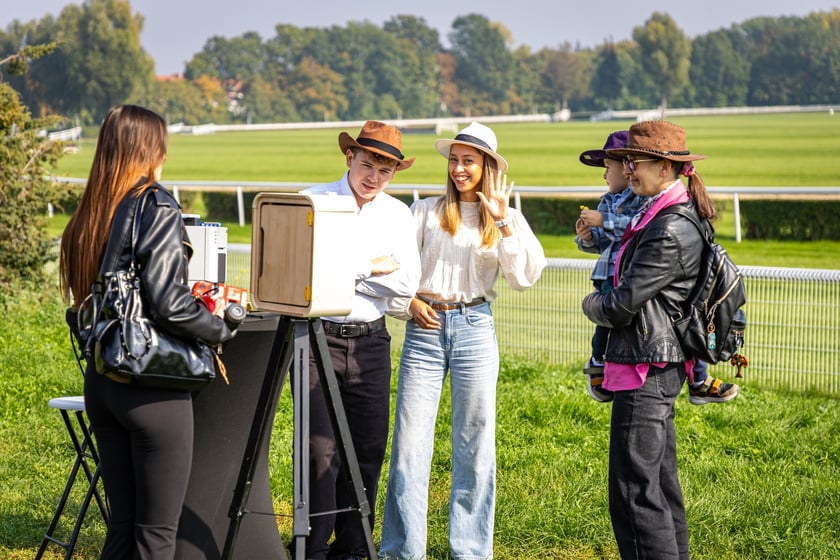 Student Day - 10. dzień wyścigowy sezonu na Torze Wyścigów Konnych Partynice, 4 października 2026 r.