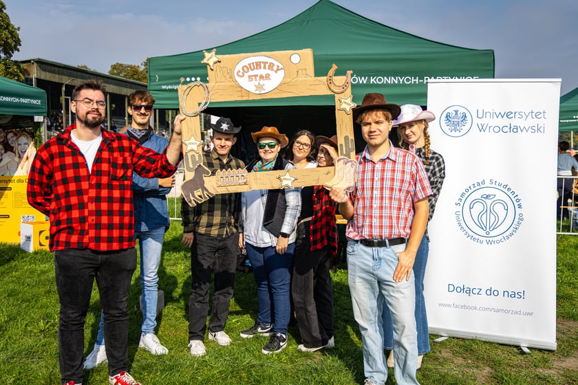 Student Day - 10. dzień wyścigowy sezonu na Torze Wyścigów Konnych Partynice, 4 października 2026 r.