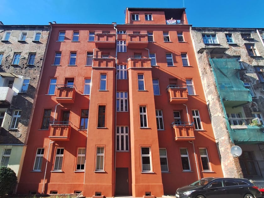 Wspólnotowa kamienica przy ul. Żeromskiego 21 po remoncie.
