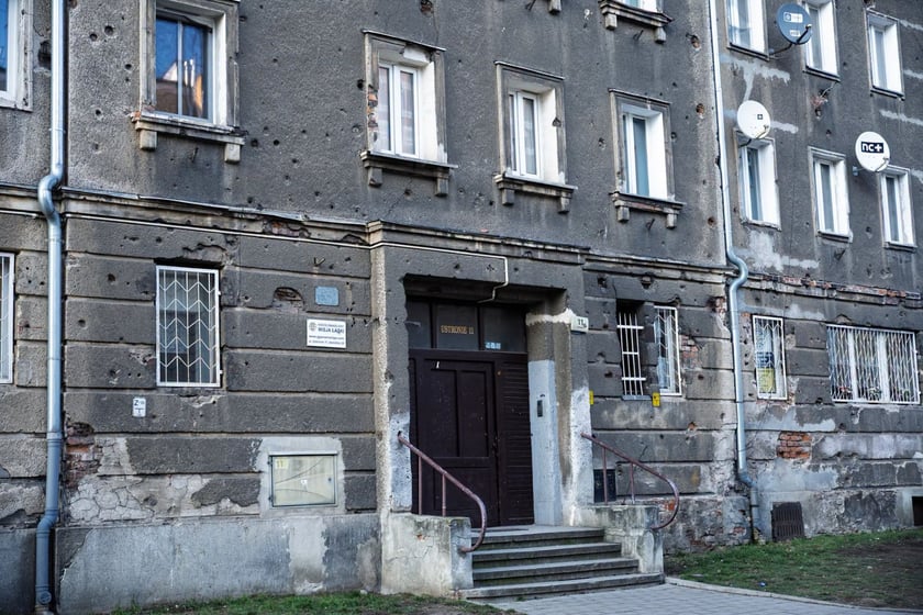 Kamienica przy ul. Ustronie 11 - obecny stan elewacji.