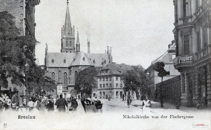 Rok 1908, dawny kościół św. Mikołaja widziany z ul. Rybackiej