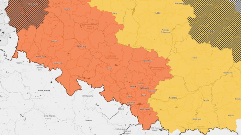 Mapa ostrzeżeń meteo. Na czerwono zaznaczony jest obszar z ostrzeżeniem 2. stopnia