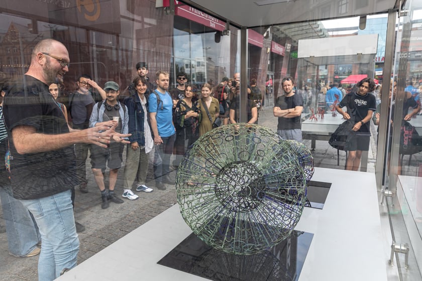 Gabloty przy ul. Oławskiej - Festiwal Wysokich Temperatur