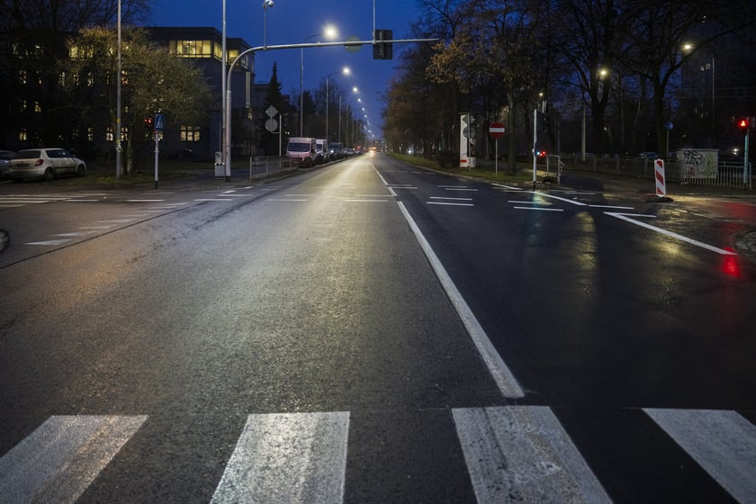 Odcinek ul. Powstańców Śląskich wyremontowany w ramach programu Wrocław na Dobrej Drodze