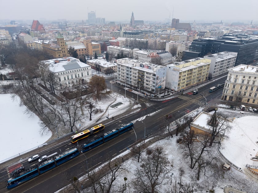 Widok z lotu ptaka na ul. Skargi w rejonie Bastionu Sakwowego.