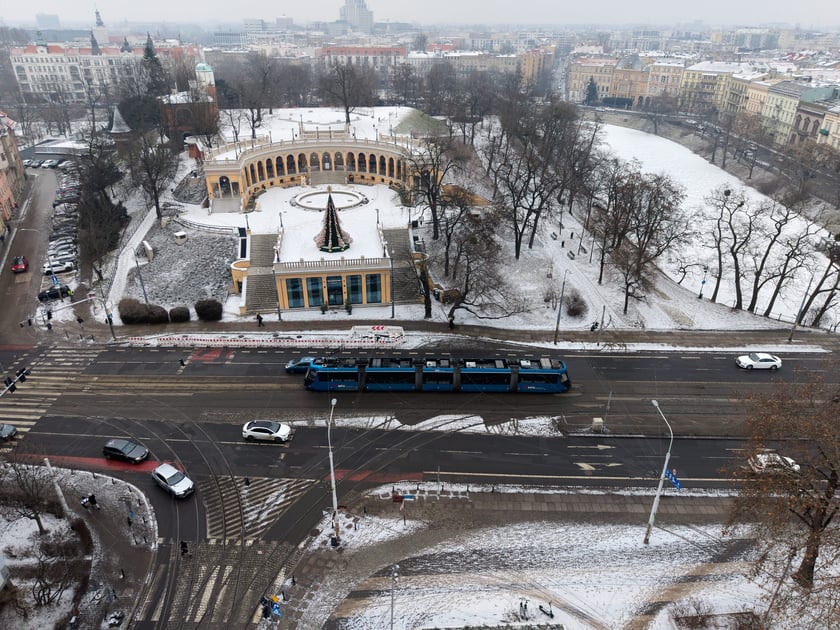Widok z lotu ptaka na ul. Skargi w rejonie Bastionu Sakwowego.