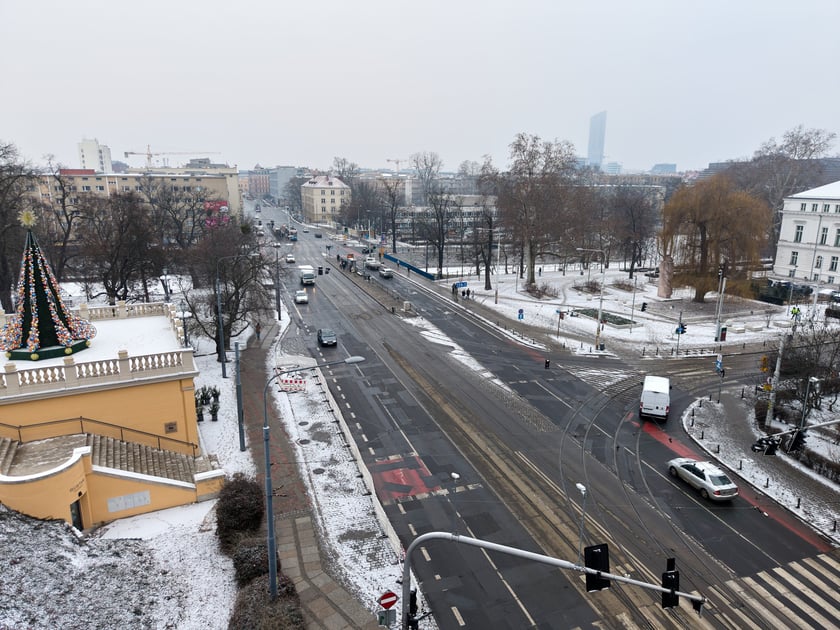 Widok z lotu ptaka na ul. Skargi w rejonie Bastionu Sakwowego.
