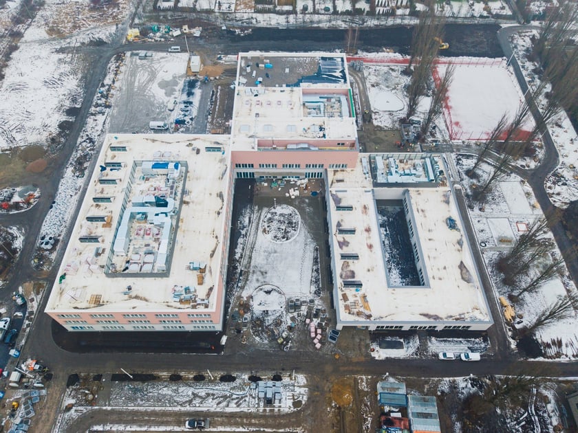 ZSP na ul. Zwycięskiej w trakcie budowy, grudzień 2025 (widok z góry).