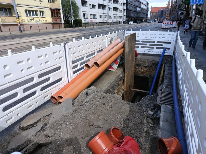 Wymiana rur wodociągowych na ul. Skargi.