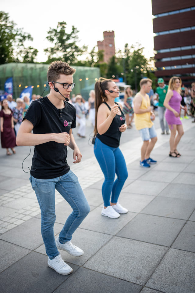 Pl. Wolności stał się wielkim tanecznym parkietem we Wrocławiu, 25.06.2022 r.