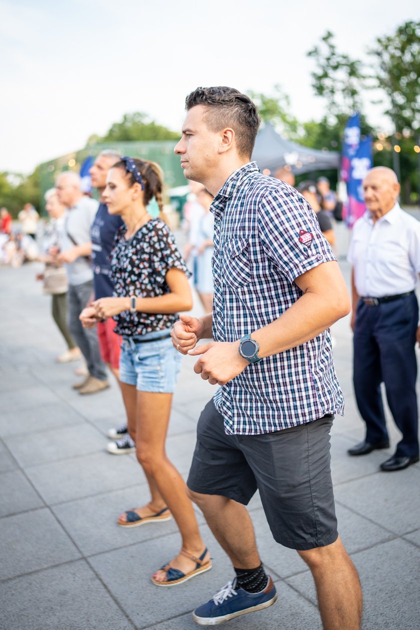 Pl. Wolności stał się wielkim tanecznym parkietem we Wrocławiu, 25.06.2022 r.