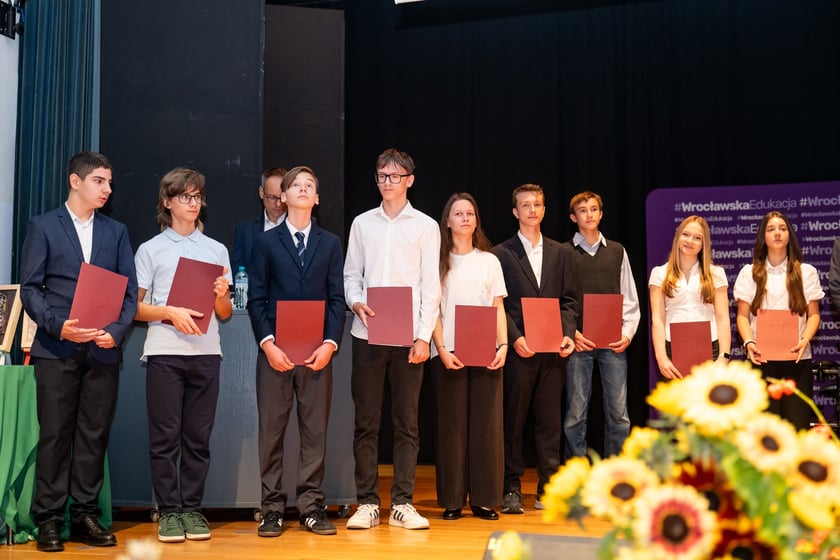 Stypendia dla uczniów w ramach „Wrocławskiego Programu Wspierania Uzdolnionych - PROMOVERE TALENTA”