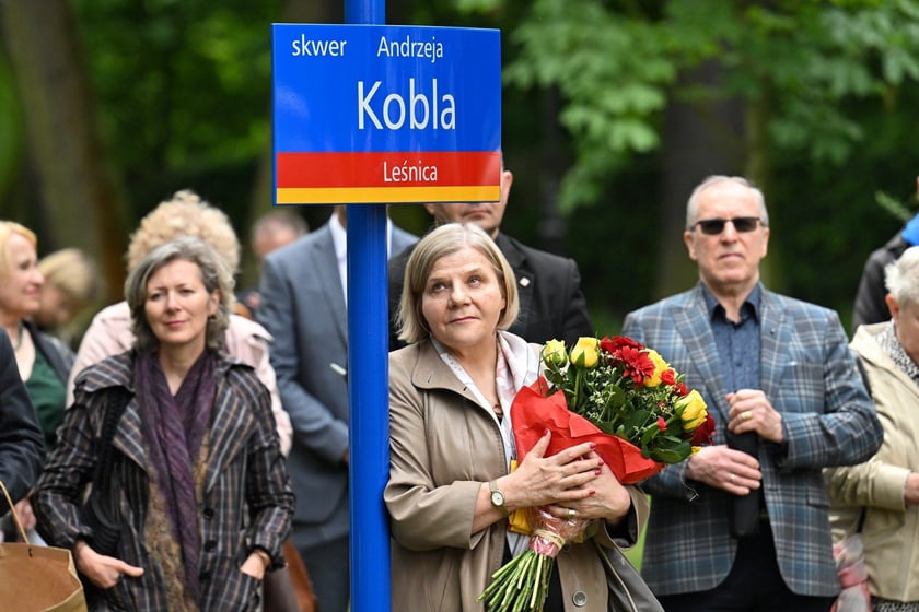 Uroczystość nadania imienia Andrzeja Kobla skwerowi w Leśnicy