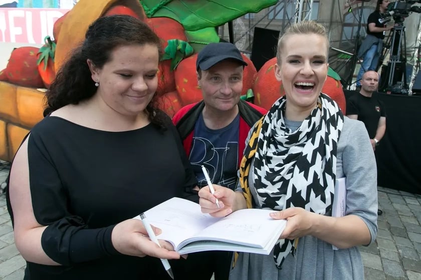 Beata Śniechowska, wrocławska triumfatorka drugiej edycji ?Master Chefa? podpisywała publikację