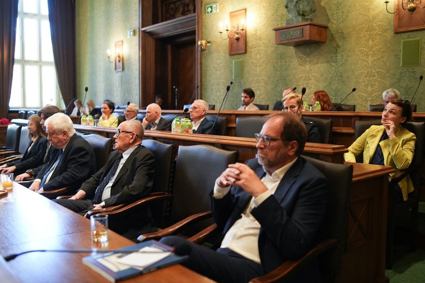 Senacka komisja wyjazdowa we Wrocławiu