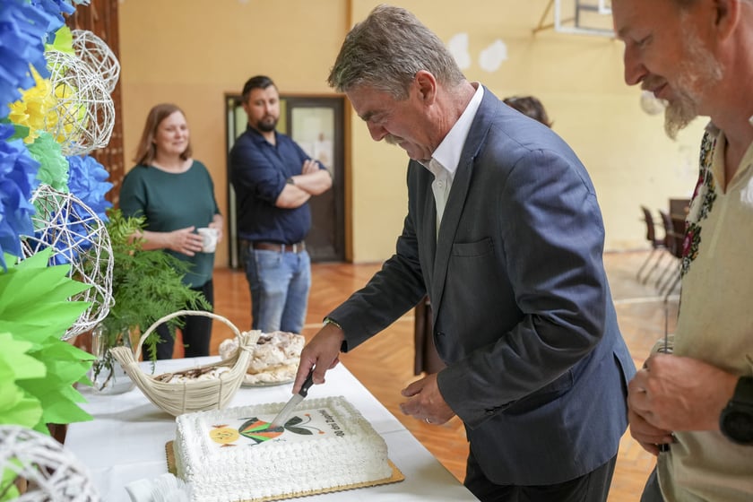 Koordynatorzy ośrodka dla uchodźców przy ul. Grochowej podsumowali 100 dni działalności