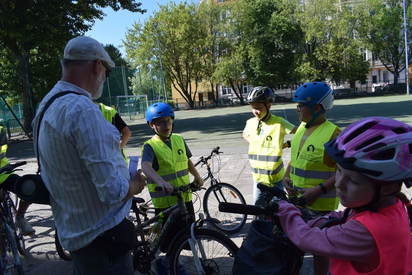 Pierwszy we Wrocławiu test holenderski na kartę rowerową przeprowadziła SP nr 68