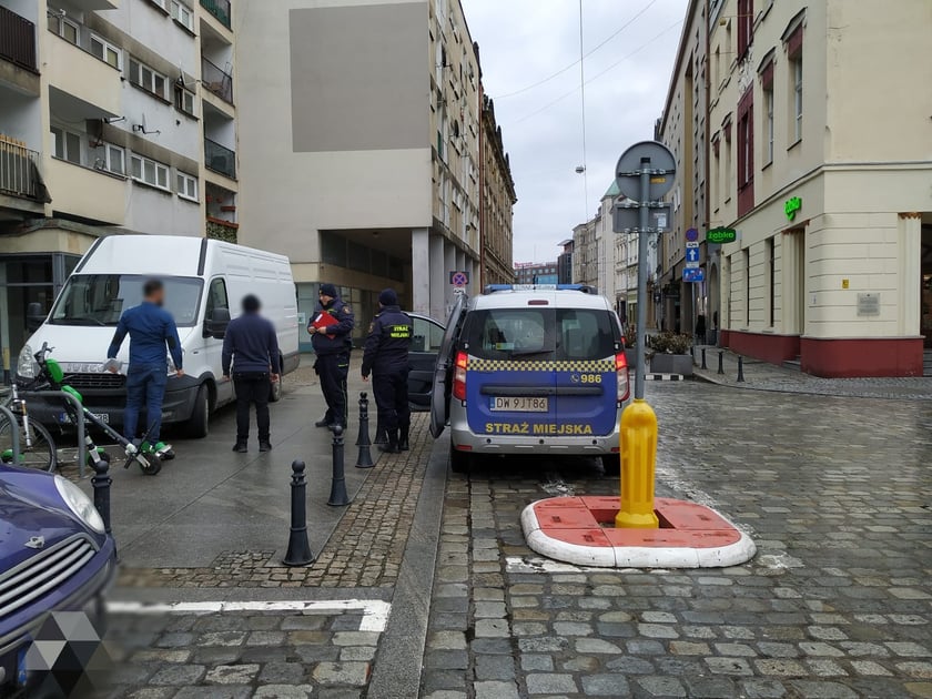 Tak parkują "mistrzowie" z Wrocławia