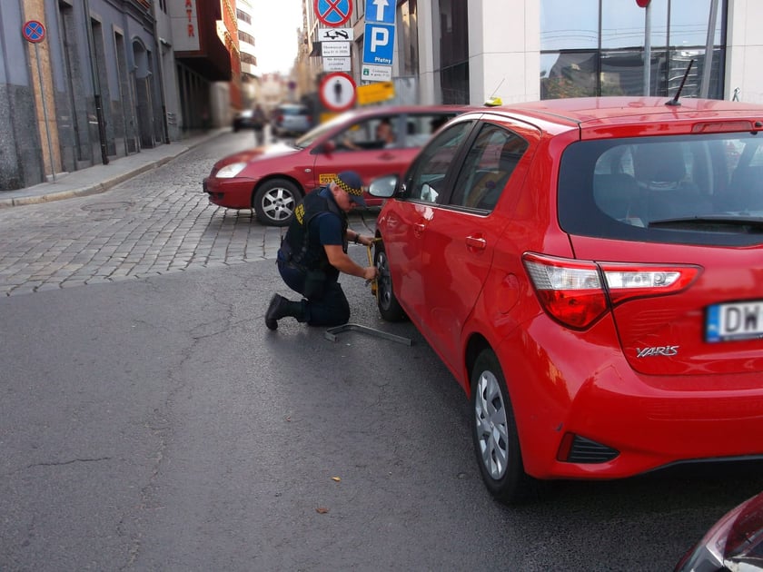Tak parkują "mistrzowie" z Wrocławia