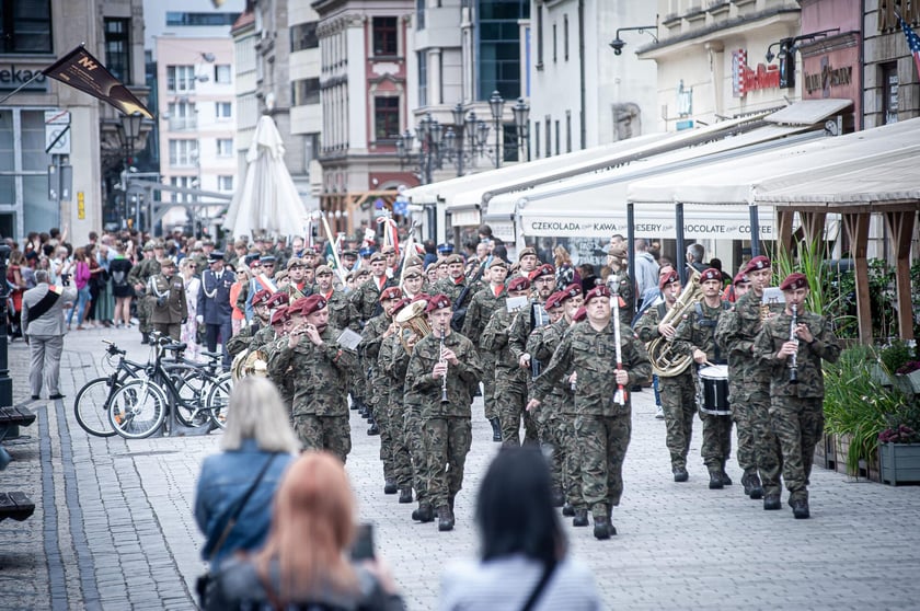 Uroczysta przysięga żołnierzy 16. Dolnośląskiej Brygady Obrony Terytorialnej