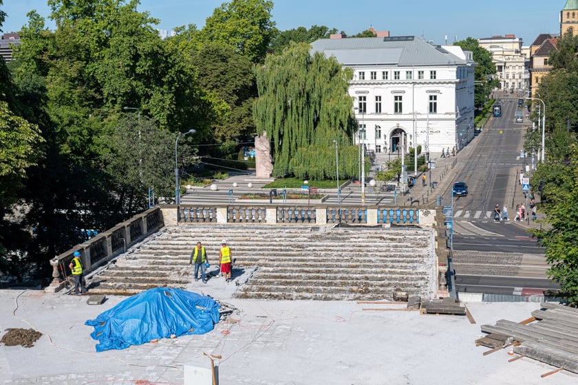 Remont Bastionu Sakwowego na Wzgórzu Partyzantów we Wrocławiu