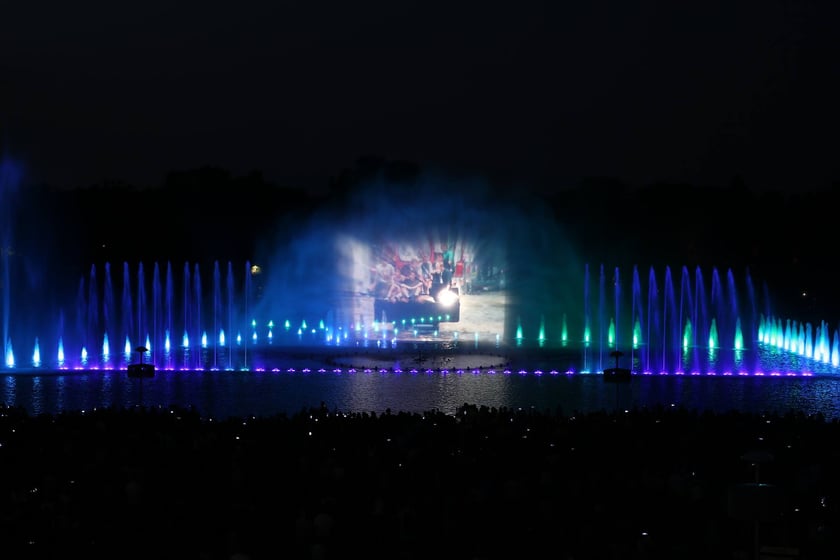 Wyjątkowy pokaz fontanny multimedialnej o powodzi tysiąclecia - Pergola przy Hali Stulecia. 23 lipca 2022 r.