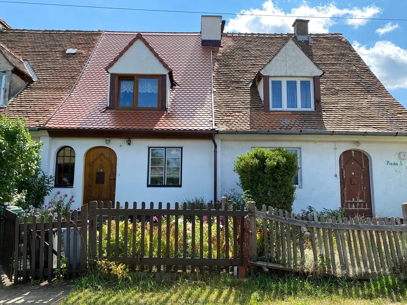Osiedle domków, Pracze Odrzańskie, ul. Pracka 5-8
