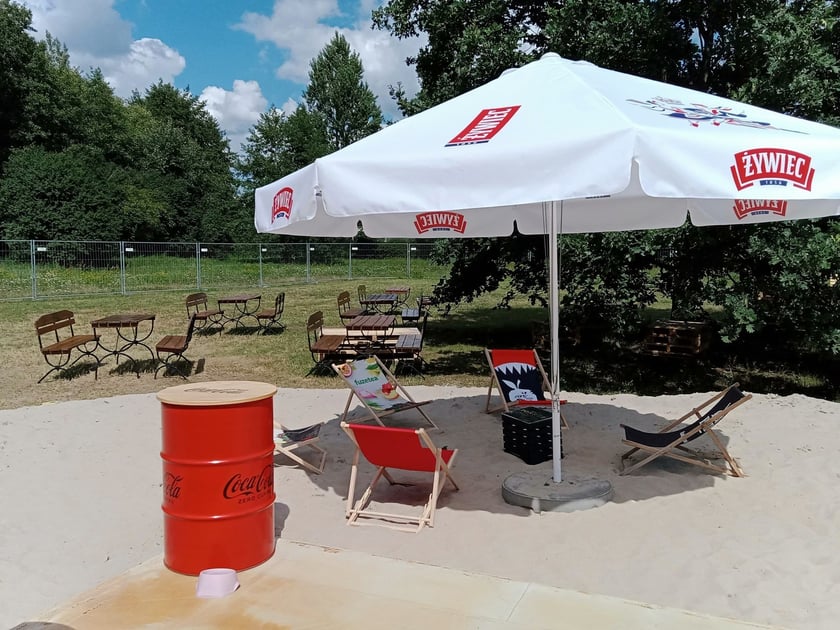 Nowy Beach Bar we Wrocławiu powstał na Maślicach. Obok są: staw, kąpielisko i miejsca do grillowania